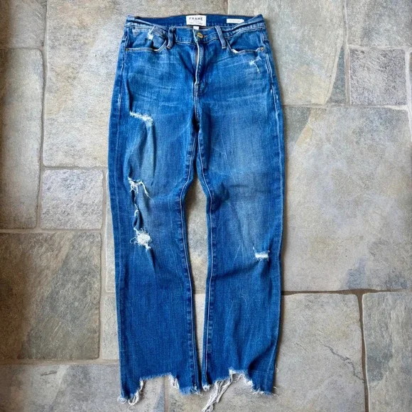 FRAME Denim Le High Straight Raw Edge Distressed Jean Catmore Size 27